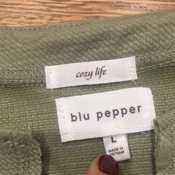 blu pepper cozy life sweatshirt top size Large - Picture 2 of 11
